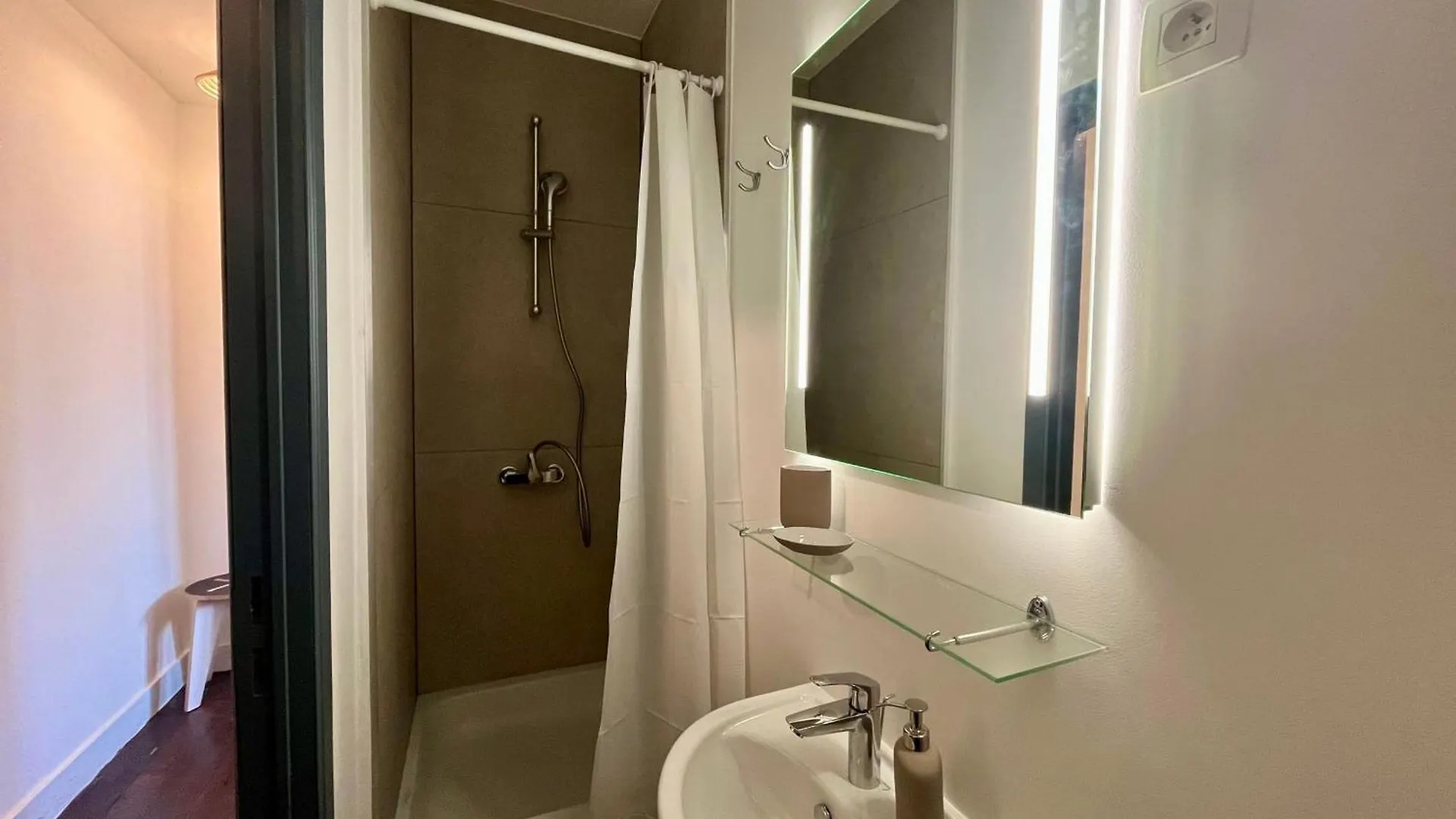 Rutxhiel - Appartement 3E Etage Liege