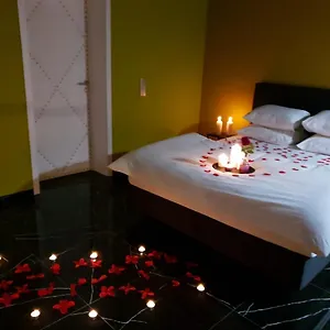 Hotel Riad Льеж