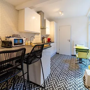 Lyves Two Apartment