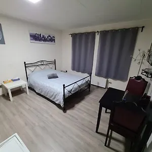 Filo Apartment