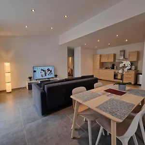 Appart-hotel Leopold Centre Apartment