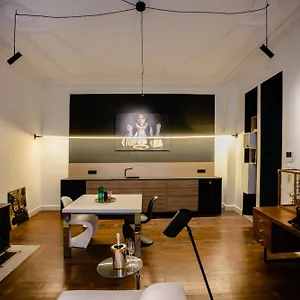 Gitadin Apartment